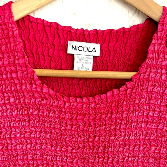 Nicola Bright Pink Crinkle Stretch Sleeveless Tank Large - Picture 3 of 6